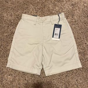 Boys vineyard vines khaki shorts